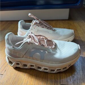 On Women's Cloud Monster Running Sneakers - Size 9